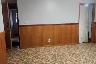 106 Mill St, Worcester, MA 01603 - Photo 5