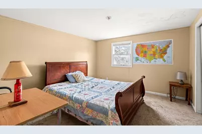 54 Shirley Ave, Lowell, MA 01854 - Photo 9