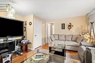 54 Shirley Ave, Lowell, MA 01854 - Photo 3