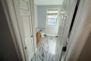 1975 Middlesex St, Lowell, MA 01851 - Photo 17