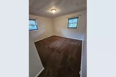 3 Colonial Ave #2, Thompson, CT 06277 - Photo 7