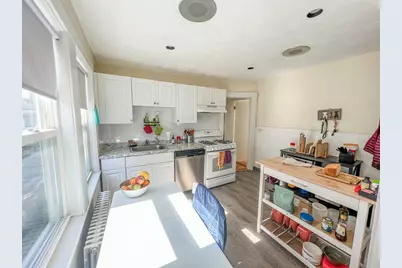 65 Woods Ave #1, Somerville, MA 02144 - Photo 11