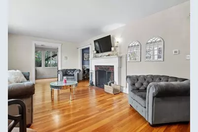 49 Lincoln Street, Waltham, MA 02451 - Photo 13