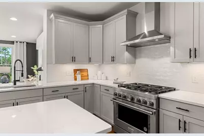 16 Lloyd Circle #30, Norton, MA 02766 - Photo 3