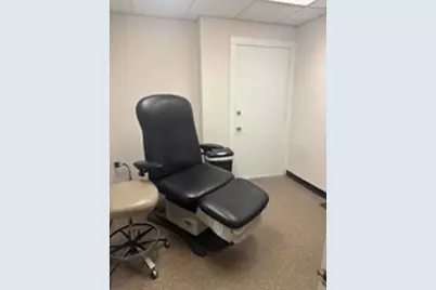 1 Chestnut Sq #A3, Sharon, MA 02067 - Photo 5