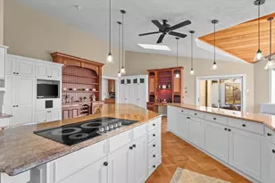 43 Sterling Pl, Bow, NH 03304 - Photo 13