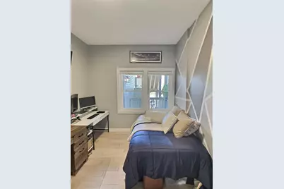 187 London St #1, Boston, MA 02128 - Photo 9