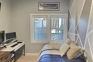 187 London St, Boston, MA 02128 - Photo 9