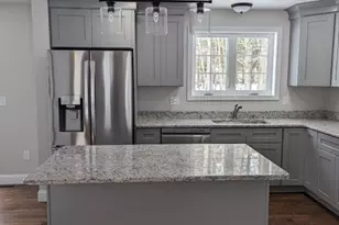 514 Old County Rd, Wales, MA 01081 - Photo 11