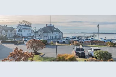 432 Humphrey Street #9, Swampscott, MA 01907 - Photo 1