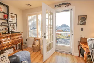 432 Humphrey Street #9, Swampscott, MA 01907 - Photo 17