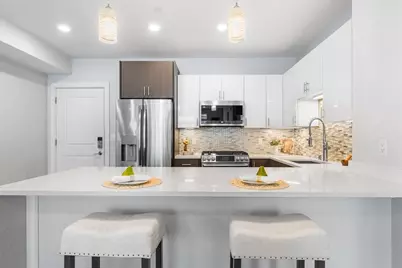 2 Cliveden St #405E, Quincy, MA 02169 - Photo 5