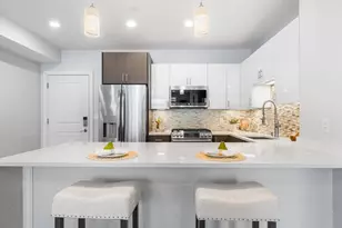 2 Cliveden St, Quincy, MA 02169 - Photo 5