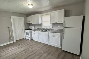 31 Merrill St, Lowell, MA 01852 - Photo 11