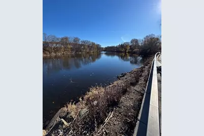 31 Merrill St, Lowell, MA 01852 - Photo 33