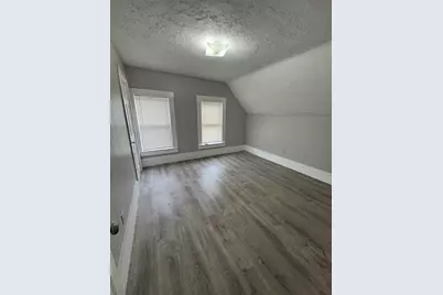 31 Merrill St, Lowell, MA 01852 - Photo 19