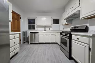 96 Lawton St, Brookline, MA 02446 - Photo 5