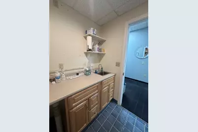 132 S Main St, Acushnet, MA 02743 - Photo 5