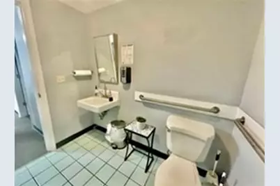 132 S Main St, Acushnet, MA 02743 - Photo 17