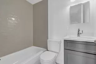 389 Beacon St, Boston, MA 02116 - Photo 9