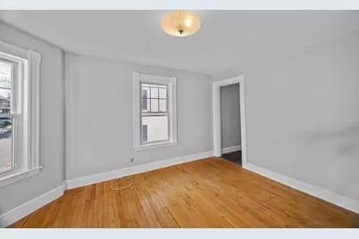 13 Giles Ave #2, Beverly, MA 01915 - Photo 5