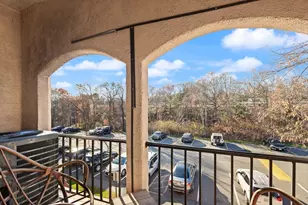 685 Oak St, Brockton, MA 02301 - Photo 11