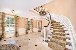 568 Wellesley St, Weston, MA 02493 - Photo 7