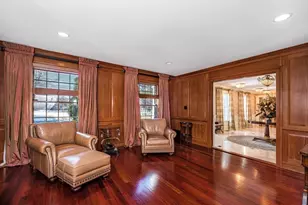 568 Wellesley St, Weston, MA 02493 - Photo 9