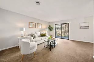 29 Concord Greene, Concord, MA 01742 - Photo 3