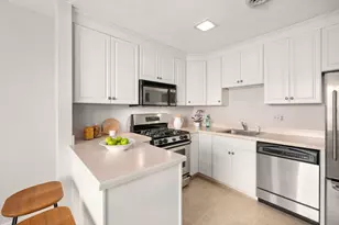 29 Concord Greene, Concord, MA 01742 - Photo 5