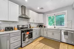 61 Shepton St, Boston, MA 02124 - Photo 5