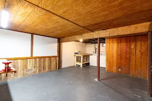 41 South St, Easthampton, MA 01027 - Photo 23