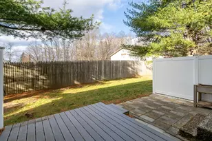 41 South St, Easthampton, MA 01027 - Photo 27