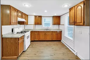 79 Beech St, Fitchburg, MA 01420 - Photo 5