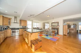 53 Winslow Rd, Brookline, MA 02446 - Photo 7