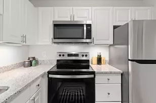 65 Glen Rd, Brookline, MA 02445 - Photo 11