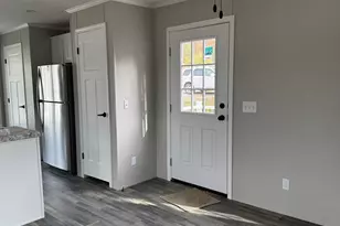 602 Fitchburg Rd, Greenville, NH 03048 - Photo 5