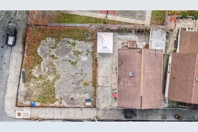 150 Blackmer St, New Bedford, MA 02744 - Photo 3