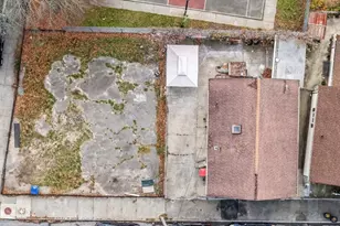 150 Blackmer St, New Bedford, MA 02744 - Photo 3