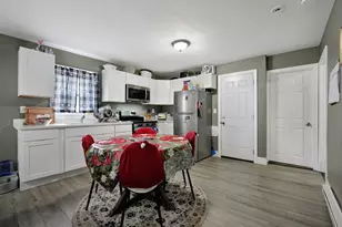 150 Blackmer St, New Bedford, MA 02744 - Photo 11