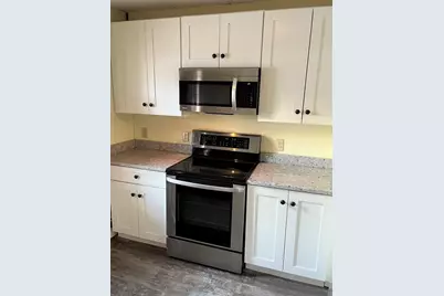 41 Oakhurst St #41, Hopkinton, MA 01748 - Photo 7