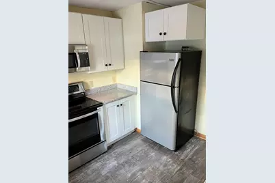 41 Oakhurst St #41, Hopkinton, MA 01748 - Photo 5