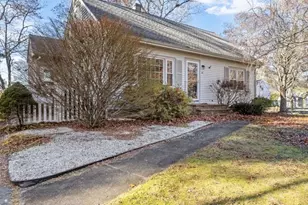 61 Morton Ave, New Bedford, MA 02745 - Photo 33