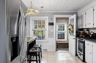 61 Morton Ave, New Bedford, MA 02745 - Photo 5