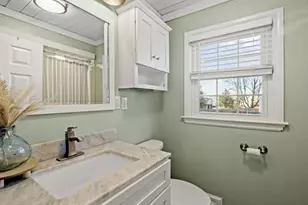 61 Morton Ave, New Bedford, MA 02745 - Photo 9