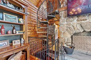 57 Highview St, Fitchburg, MA 01420 - Photo 11