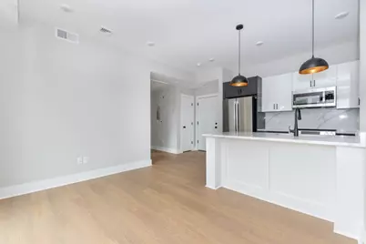 379 Somerville Ave, Somerville, MA 02143 - Photo 3