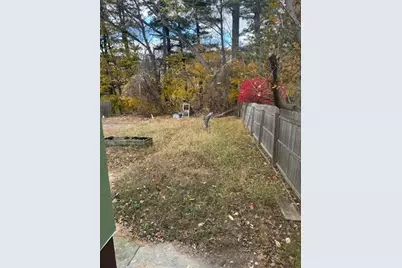 48 Eleanor Rd #1, Springfield, MA 01108 - Photo 5