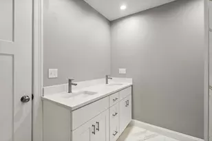 93 Providence St, Mendon, MA 01756 - Photo 27