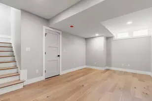 308 Newton St, Waltham, MA 02453 - Photo 37